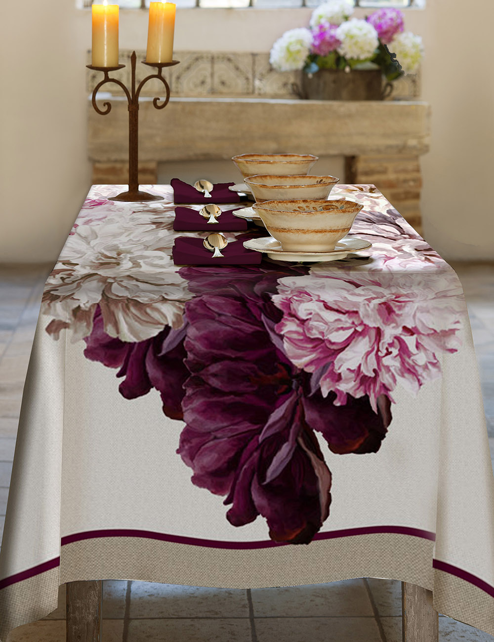 Tovaglia da tavola rettangolare 12 posti bianca stampa fiori amaranto - 12  seater rectangular white tablecloth flowers printed